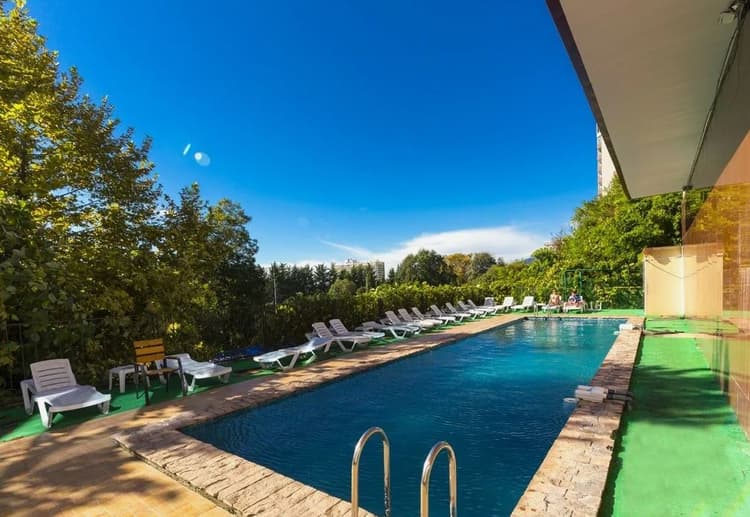 Парк-отель «Лазурный Берег»